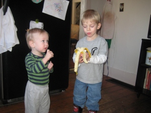 Two little monkeys eating bananas. Lewis loved having a friend to play with in VT!